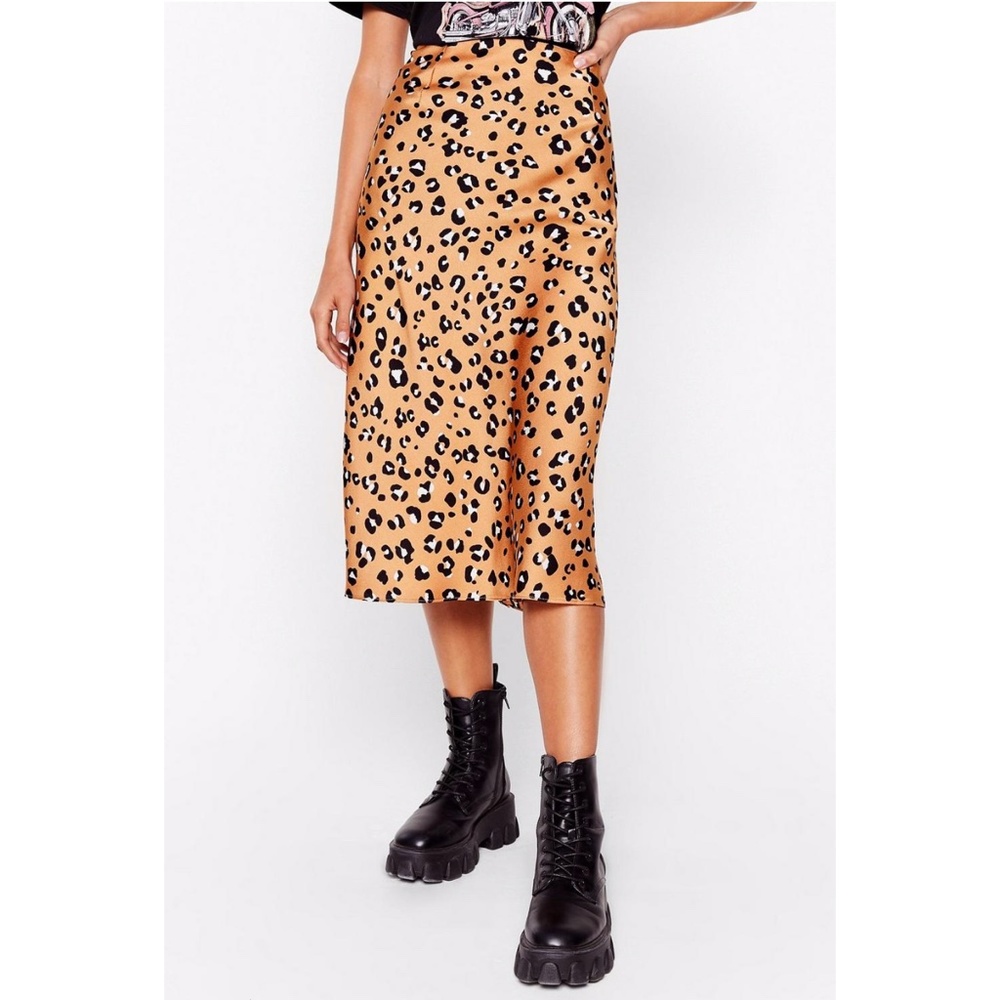 High-Wasted Satin Leopard Print Midi Skirt